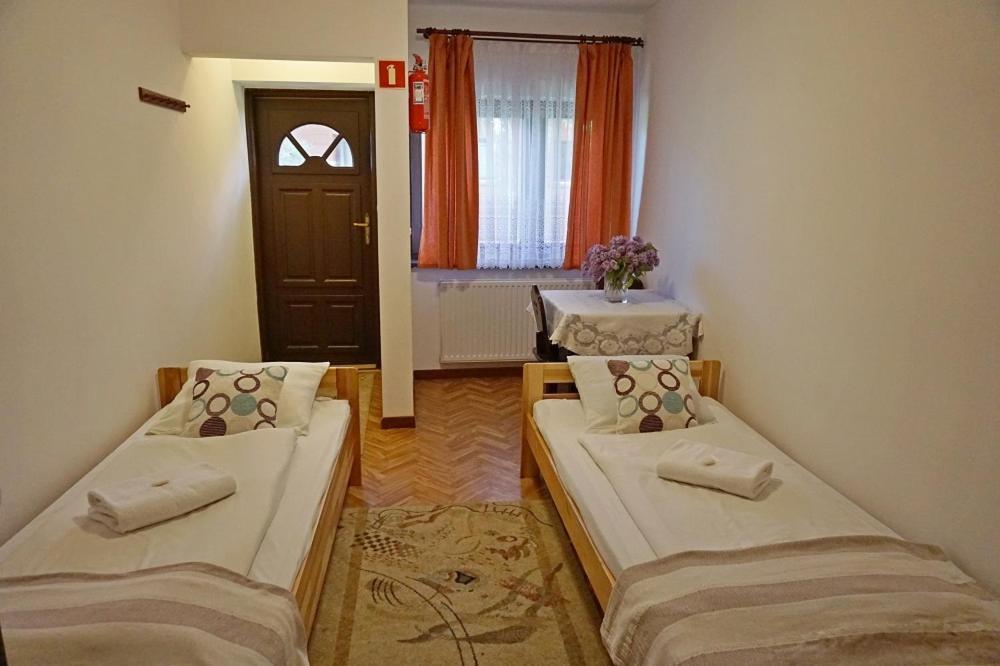 Osrodek Wczasowy Gron Placowka Εξωτερικό φωτογραφία